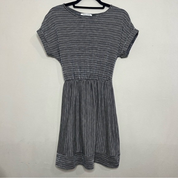 caution to the wind dress - Picture 1 of 6